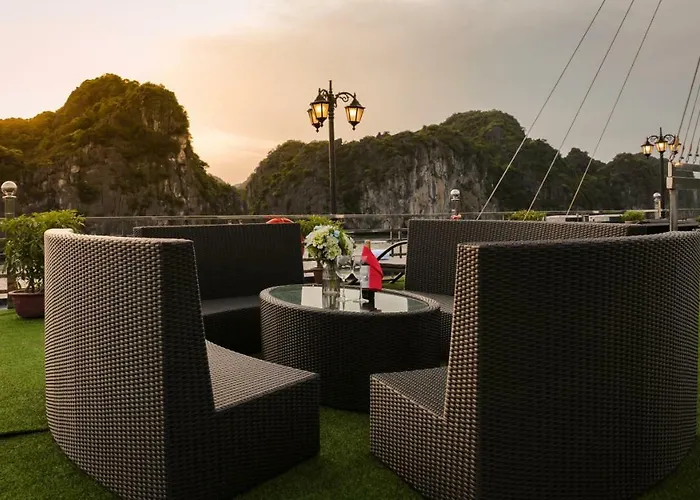 La Pandora Cruises Ha Long