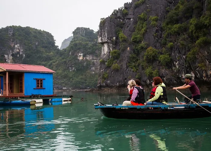 La Pandora Cruises Hạ Long